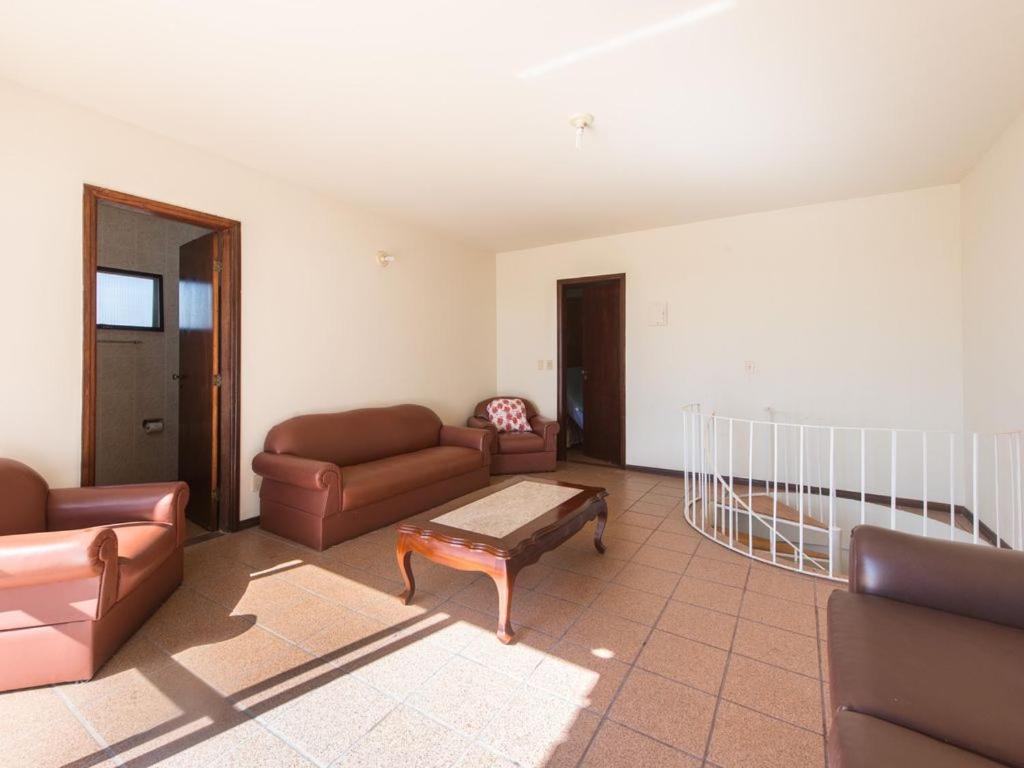 Excelente Cobertura Duplex A 2 Quadras Da Praia Do Forte Com 4 Quartos Cabo Frio Exterior photo